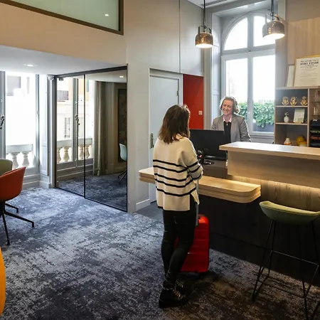 Отель Vendome Ницца