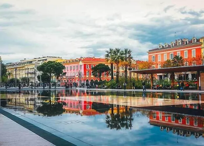 ホテル ヴァンドーム