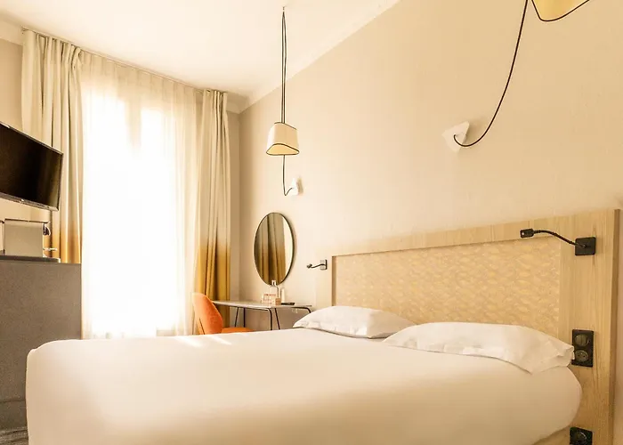 ヴァンドーム ホテル 3*