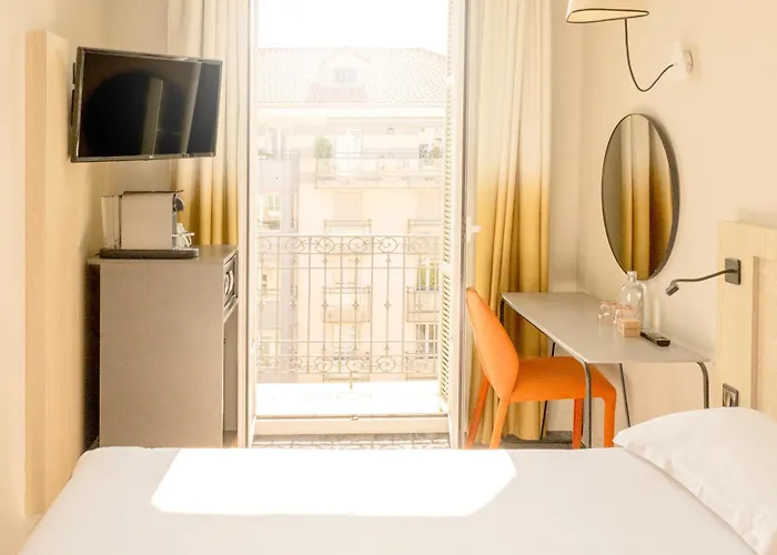 ヴァンドーム 3*