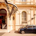 Vendome Hotel
