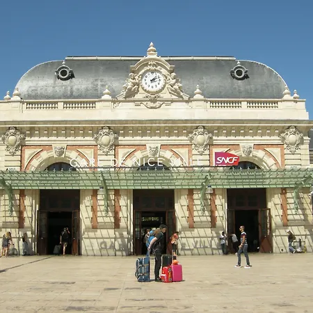 Vendome Hotel 3*